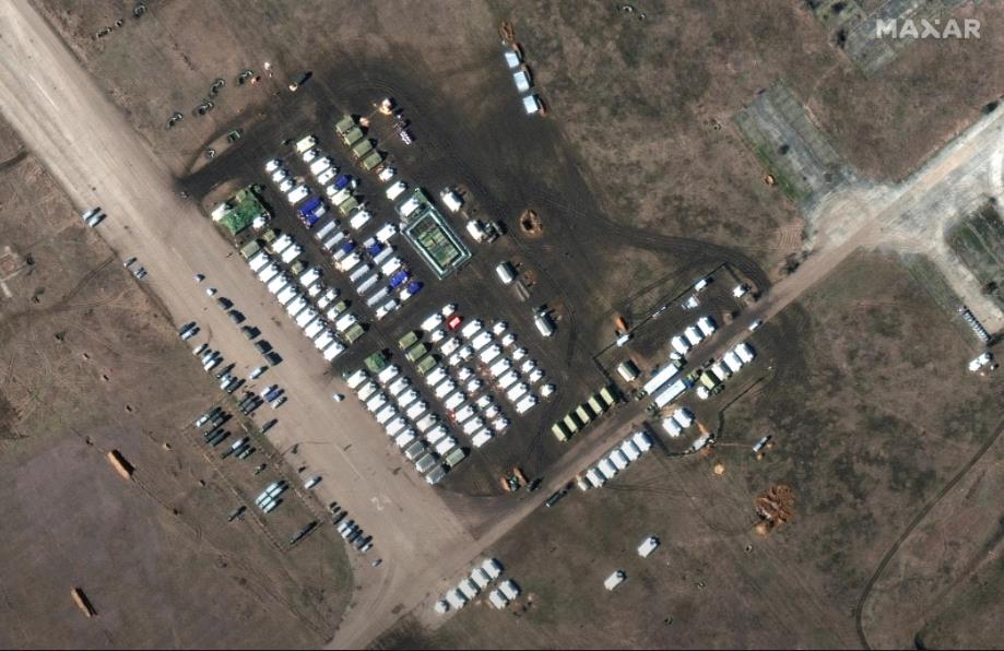 克里米亚Oktyabrskoye空军基地的不对和装备